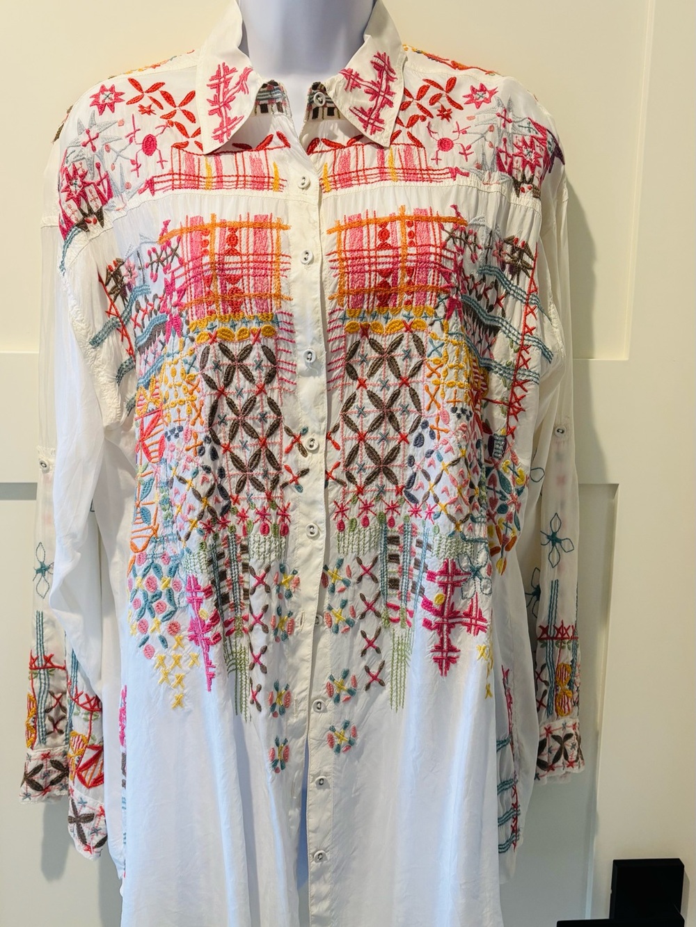 Johnny Was White Button-Down Shirt with Multicolor Embroidery